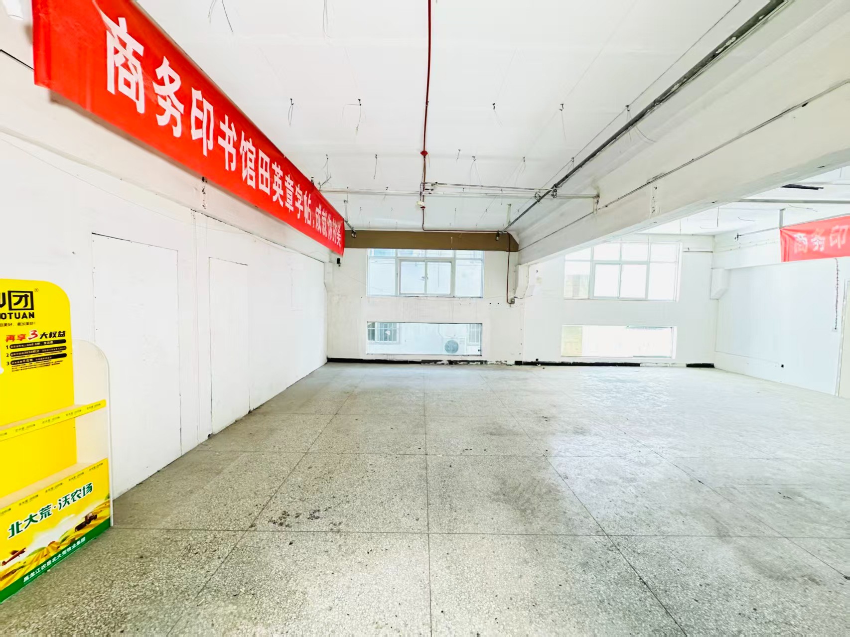 零号路人工智能（AI）应用企业 ✅ AI大模型应用及智能办公项目 ✅ 软件开发、数字技术企业 ✅ 电商直播、新媒体运营团队 ✅ 智能营销、智慧零售项目